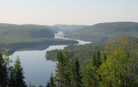 <p>Le lac Wapizagonke, source en eau potable de la ville de Shawinigan.</p>