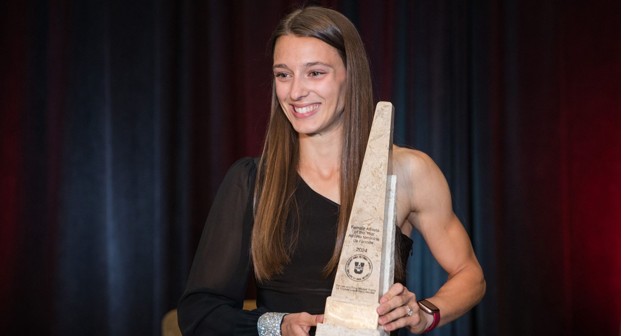 <p>Audrey Leduc, du Club d'athlétisme Rouge et Or de l'Université Laval, athlète féminine de l’année au Canada.</p>