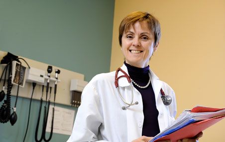 Oseriez-vous contredire la médecin France Légaré si elle vous recommandait un traitement qui vous déplaît? Vous devriez vous sentir libre de le faire, estime-t-elle.