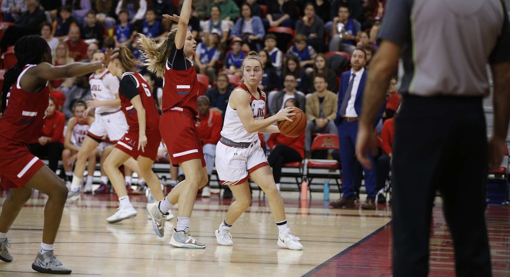 <p>Léa-Sophie Verret, du club de basketball Rouge et Or.</p>