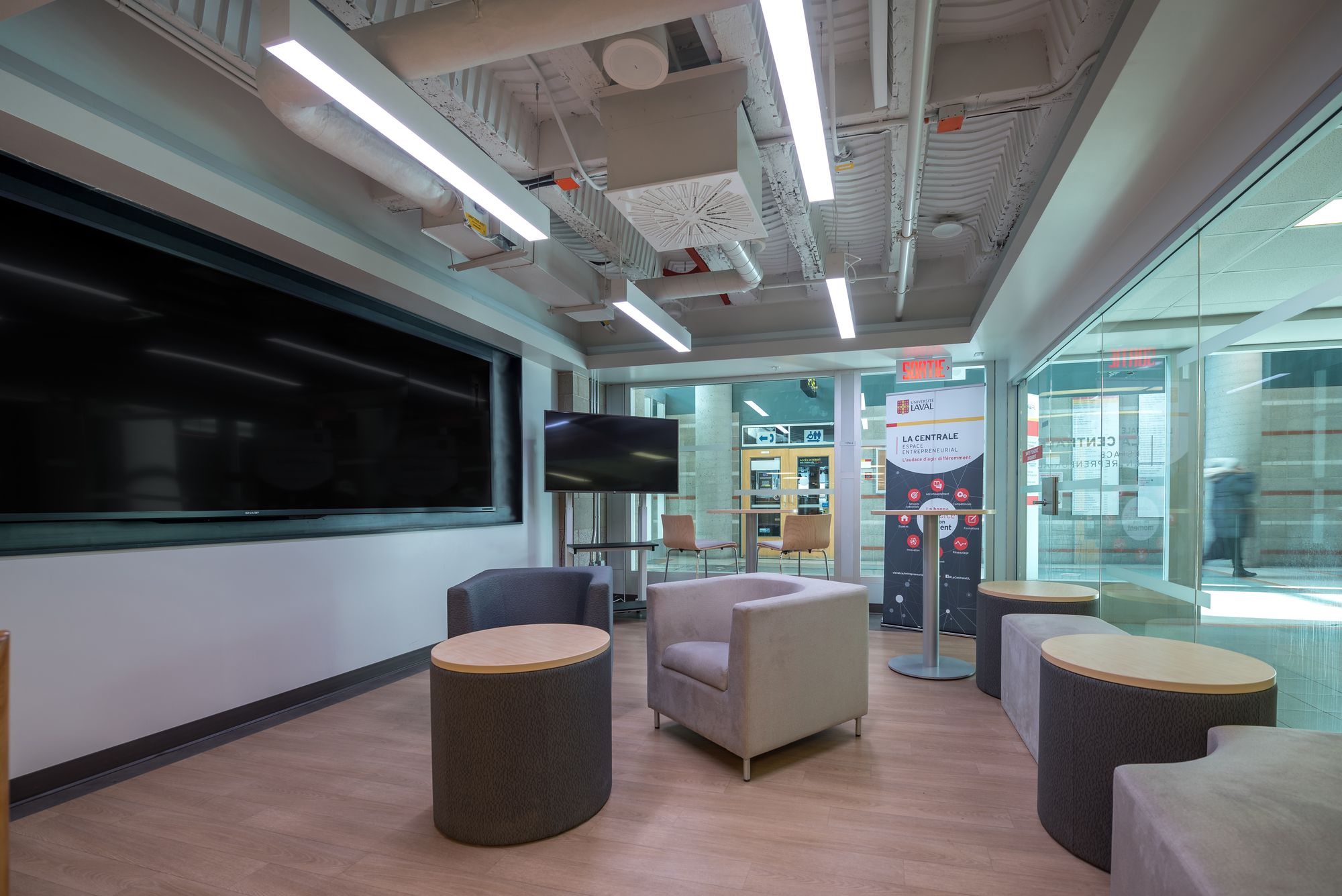 Espace de présentation de La Centrale – Espace entrepreneurial