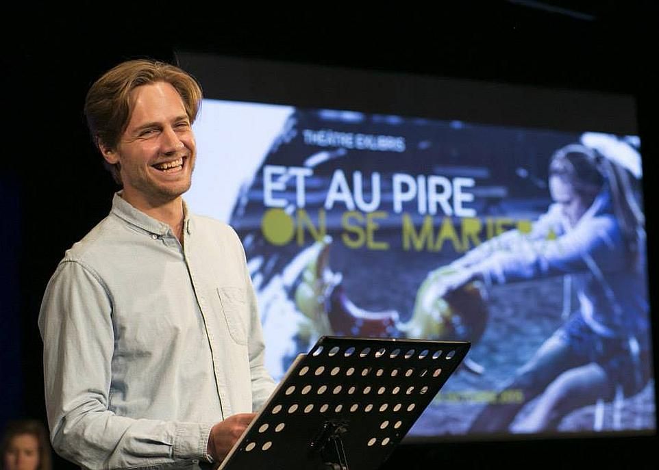 Parallèlement à ses études, Antoine Pellerin est le directeur général de la compagnie de théâtre ExLibris. La sortie en 2014 de la pièce Et au pire, on se mariera avait remporté un franc succès.