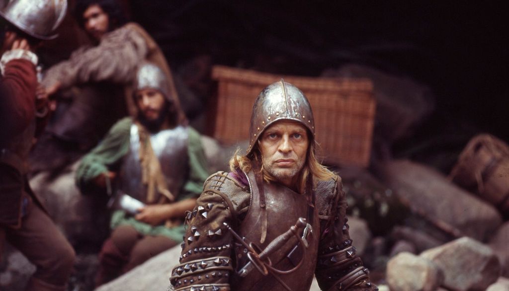 Aguirre, la colère de Dieu est un long métrage réalisé par Werner Herzog en 1972 et représentatif du nouveau cinéma allemand. Il montre des conquistadors espagnols en quête d'or et de richesses dans le Nouveau Monde.