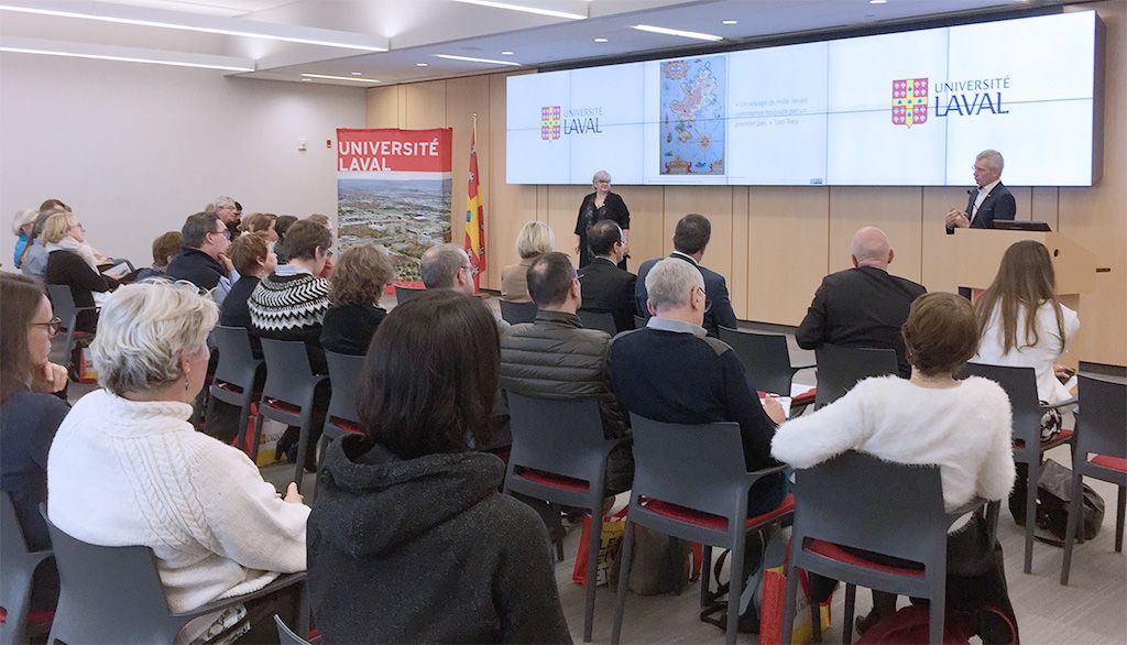 Présentation de Didier Paquelin, titulaire de la Chaire de leadership en enseignement sur la pédagogie de l’enseignement supérieur, lors de la visite de la délégation de l’Enseignement catholique de Paris.