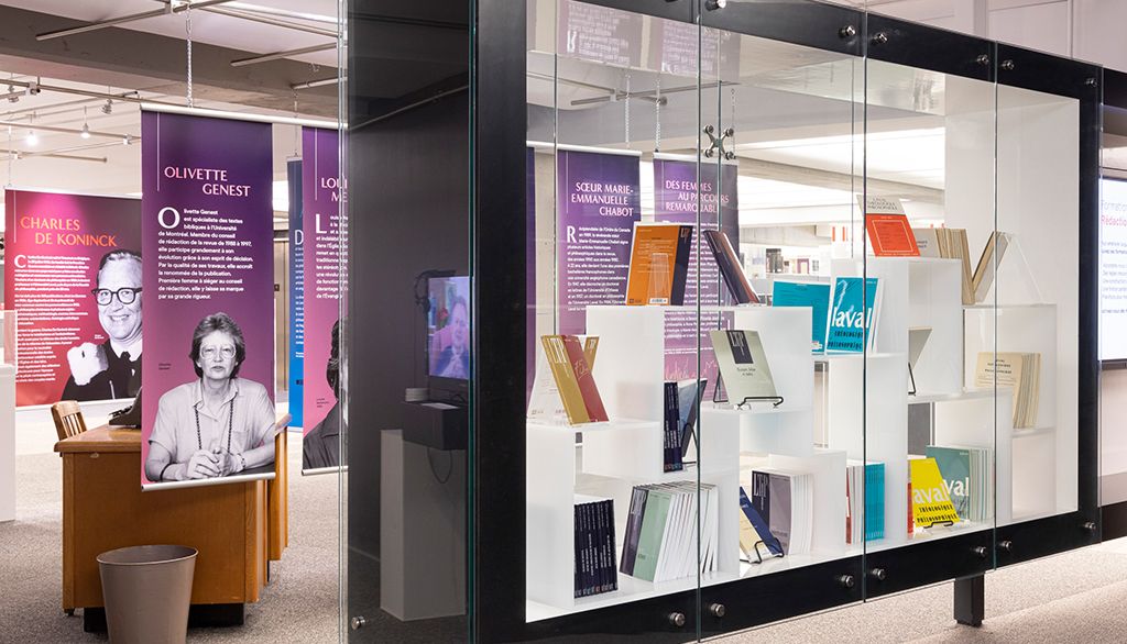 <p>L’exposition fait une place de choix aux chercheuses qui ont contribué à Laval théologique et philosophique au fil des décennies. On peut aussi voir de nombreux numéros publiés depuis la fondation de cette revue multidisciplinaire. Le tout premier fascicule a été publié en janvier 1945.</p>