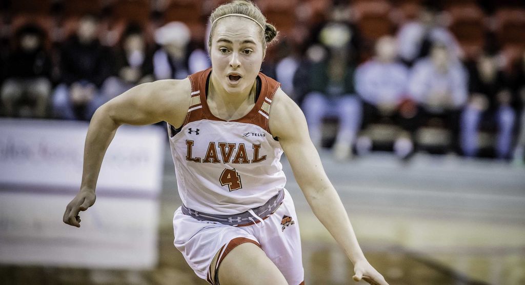 Léa-Sophie
Verret, ailière du club de basketball Rouge et Or de l'Université Laval.