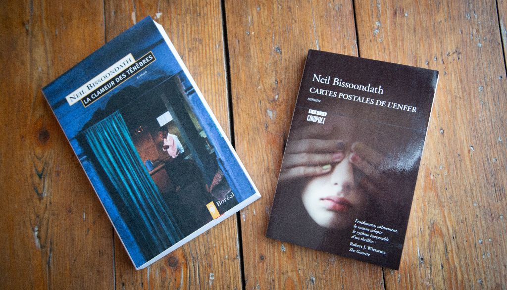 <p>Deux des nombreux romans de Neil Bissoondath, La Clameur des ténèbres et Cartes postales de l'enfer, parus chez Boréal.</p>