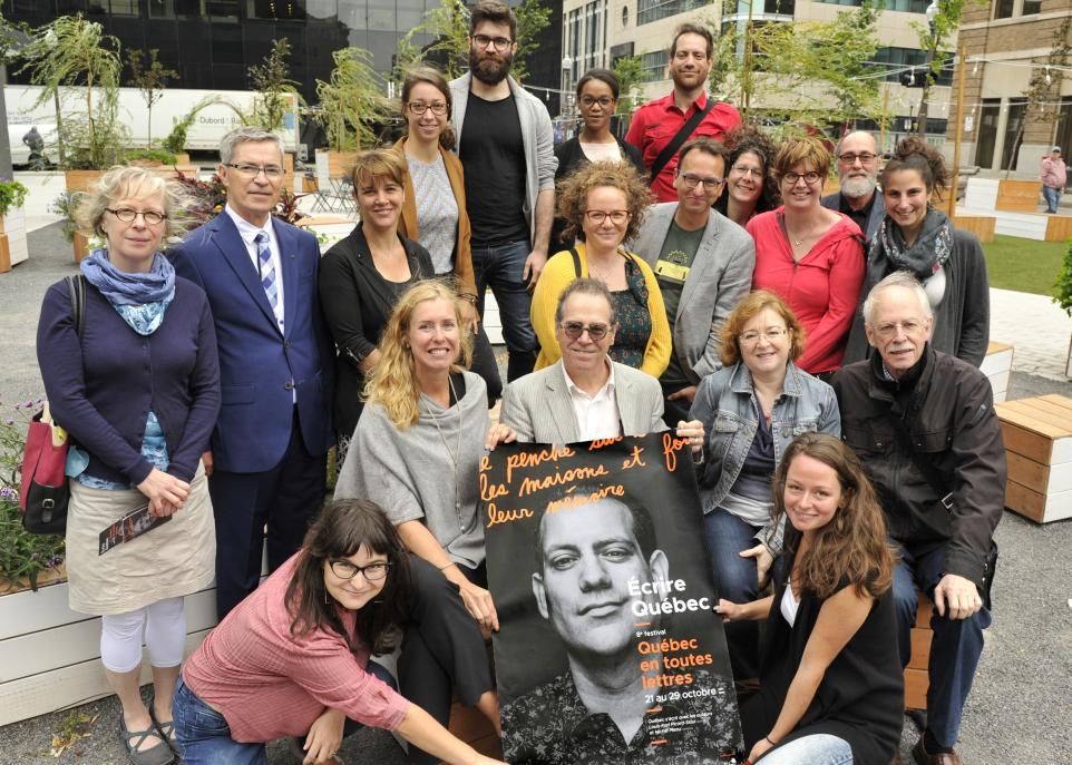 Présenté par l'Institut canadien de Québec, en collaboration avec la Ville de Québec et plusieurs partenaires, le festival accueille chaque année près de 20 000 amoureux de la littérature.