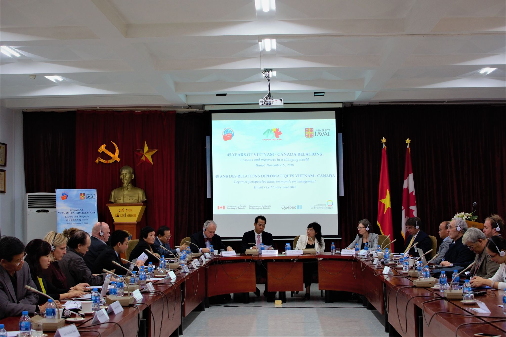 45-ans-Canada-Vietnam-table-ronde-credit-Cam-Sa--CVN