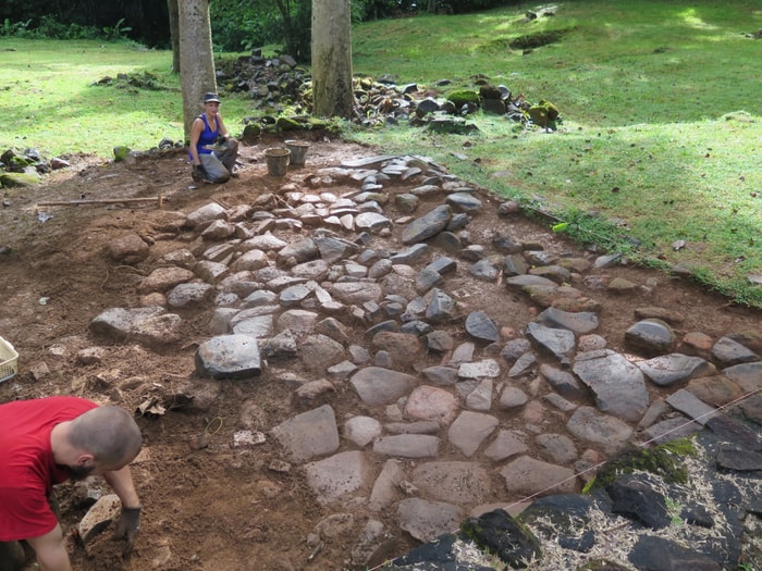 fouilles-parvis-de-pierre-guyane-credit-jean-francois-guay