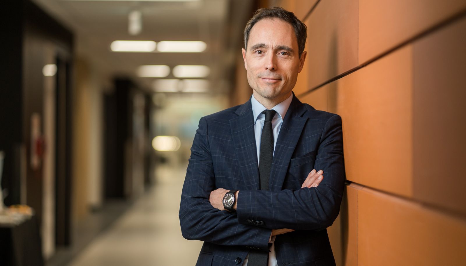 Selon Jonathan Paquin, le monde s’est profondément transformé et les études internationales sont plus que jamais essentielles. La plupart des enjeux internationaux ont des répercussions sur les politiques nationales, voire locales, et les sujets d’étude sont de plus en plus nombreux.