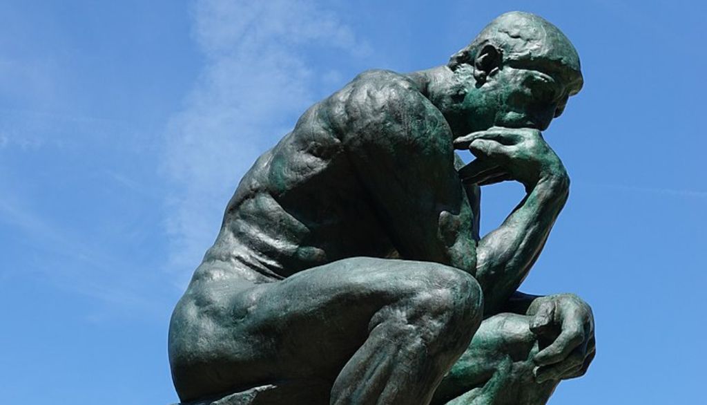 Le Penseur est l’une des plus célèbres sculptures en bronze d’Auguste Rodin. Elle représente un homme en train de méditer.