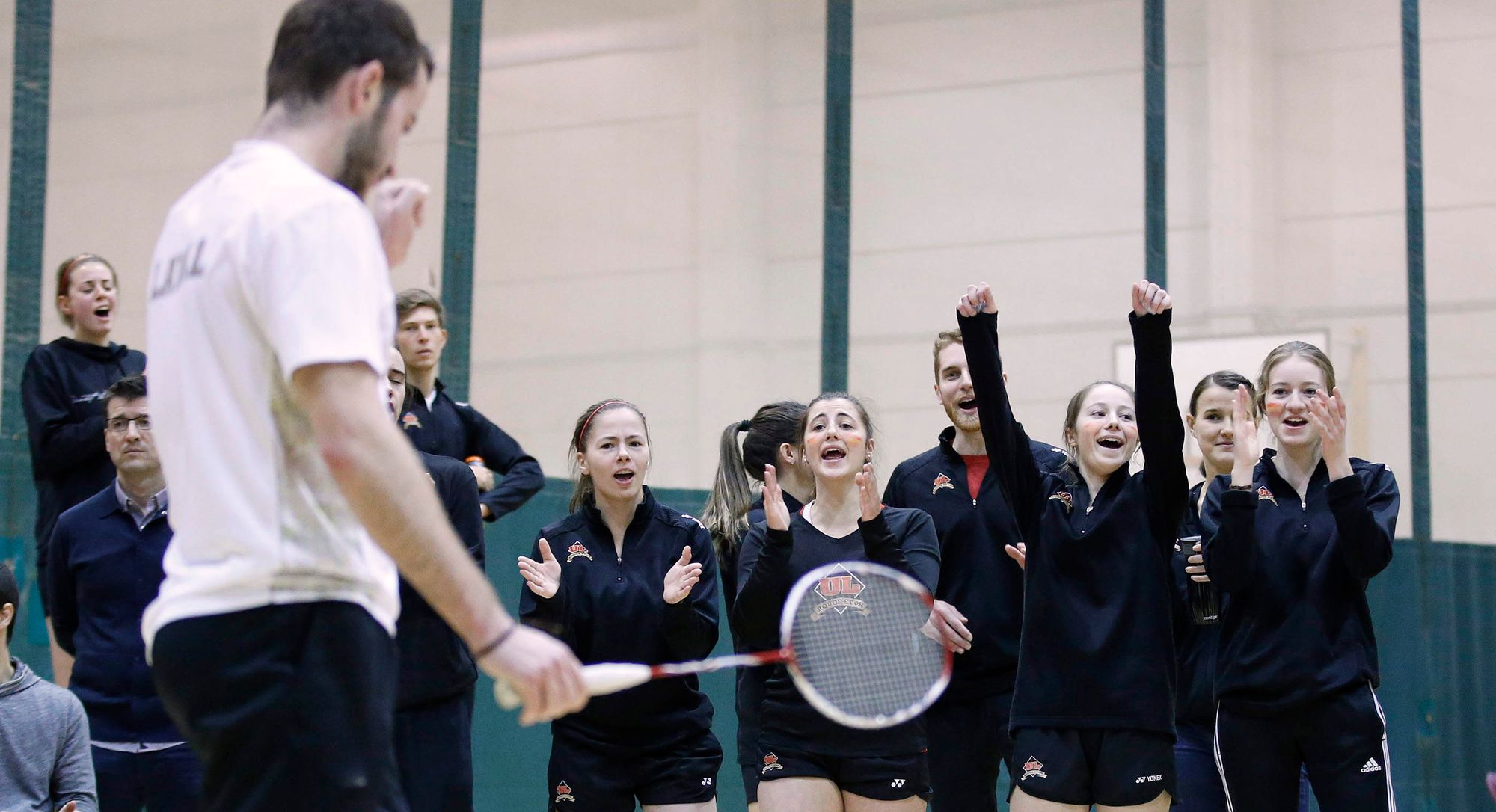 Olivier Arseneau, de l'équipe de badminton Rouge et Or.