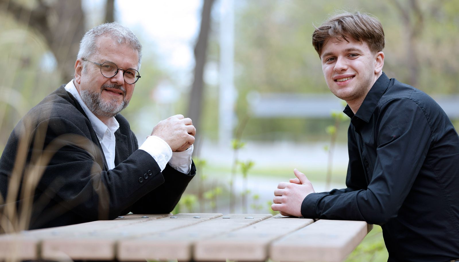 <p>Claude Giroux et son fils, Mathis Larose-Giroux</p>