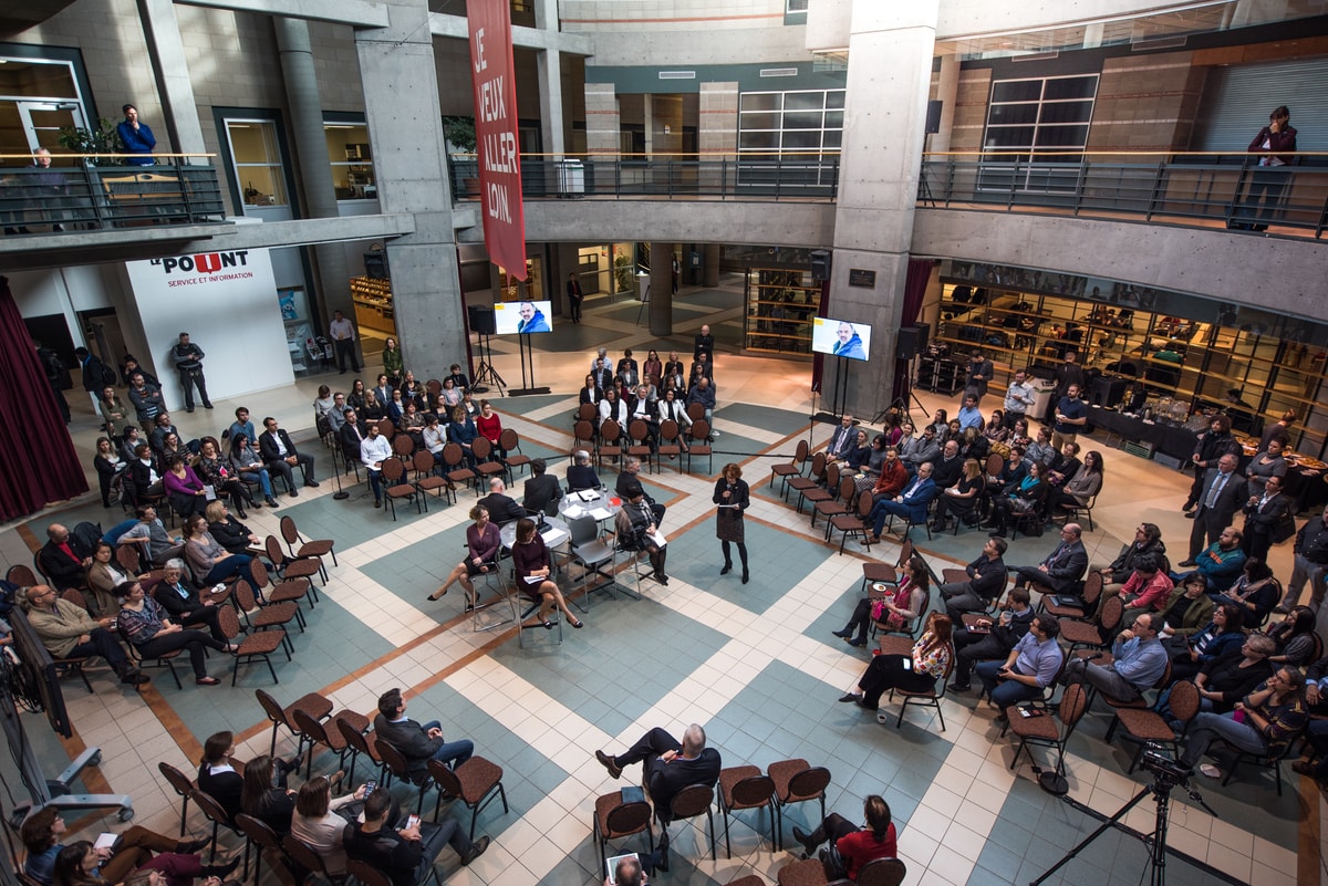 L’an dernier, la présentation du Rapport à la communauté avait attiré plus de 200 personnes dans l’atrium du pavillon Alphonse-Desjardins.