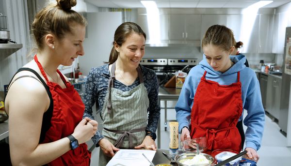 La nouvelle cuisine laboratoire offre de nombreuses possibilités pour l'année prochaine, tant pour les ateliers culinaires que pour la recherche.