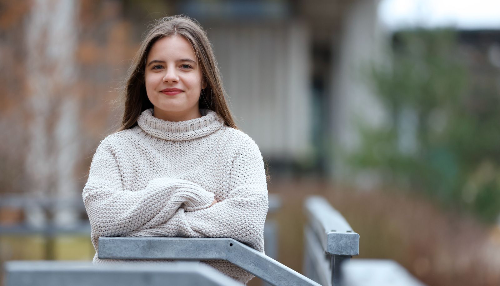 Zoé Strazzeri a travaillé comme psychologue clinicienne en Belgique avant d'entreprendre ses études doctorales à l'Université Laval.
