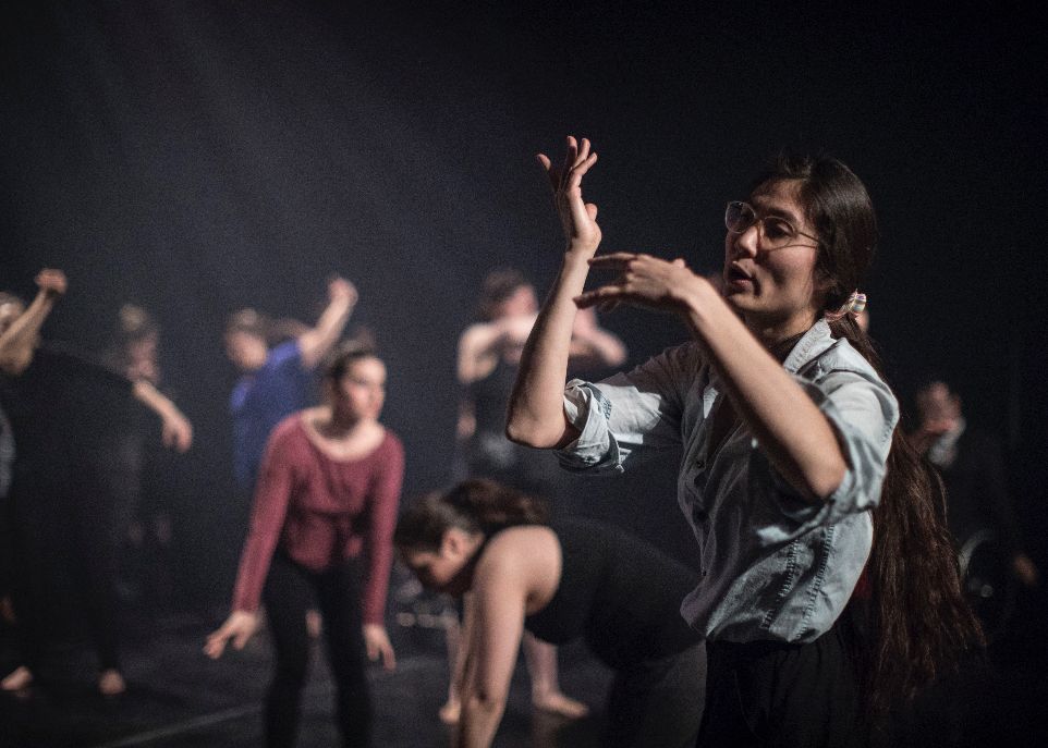 Chorégraphe professionnelle et étudiante au baccalauréat intégré en sciences historiques et études patrimoniales, Geneviève Duong fait partie des danseurs qui participeront à l'événement Nous (ne) sommes (pas) tous des danseurs.