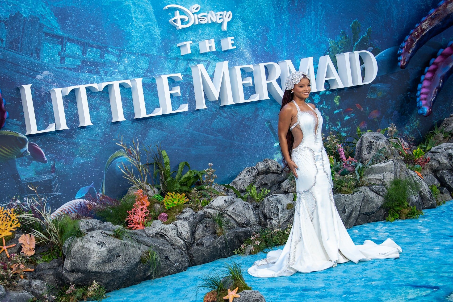 <p>Halle Bailey assiste à la Première de La Petite Sirène à Londres, le 15 mai 2023. Le film de Disney présente une héroïne volontaire et indépendante.</p>
