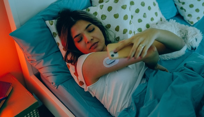 Au cours des dernières années, plusieurs technologies sont apparues, comme des dispositifs de lecture de la glycémie en continu.