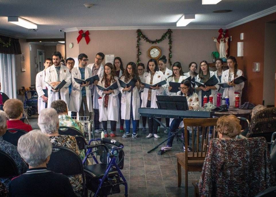 La chorale MEDissimo en spectacle à Saint-Georges de Beauce, au mois de décembre 2017.