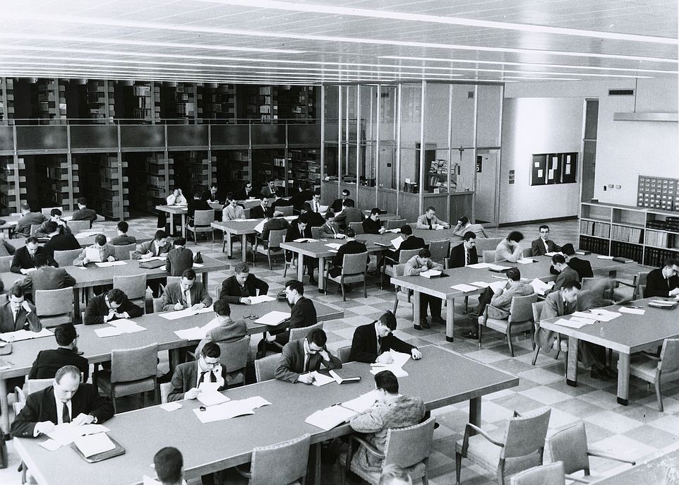 fmed-vandry-bibliotheque-1960-1970-credit-cf-article