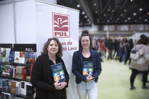 Martine Roberge et Catherine Lemay étaient au Salon international du livre de Québec pour faire la promotion de leur ouvrage fraîchement publié aux Presses de l'Université Laval.