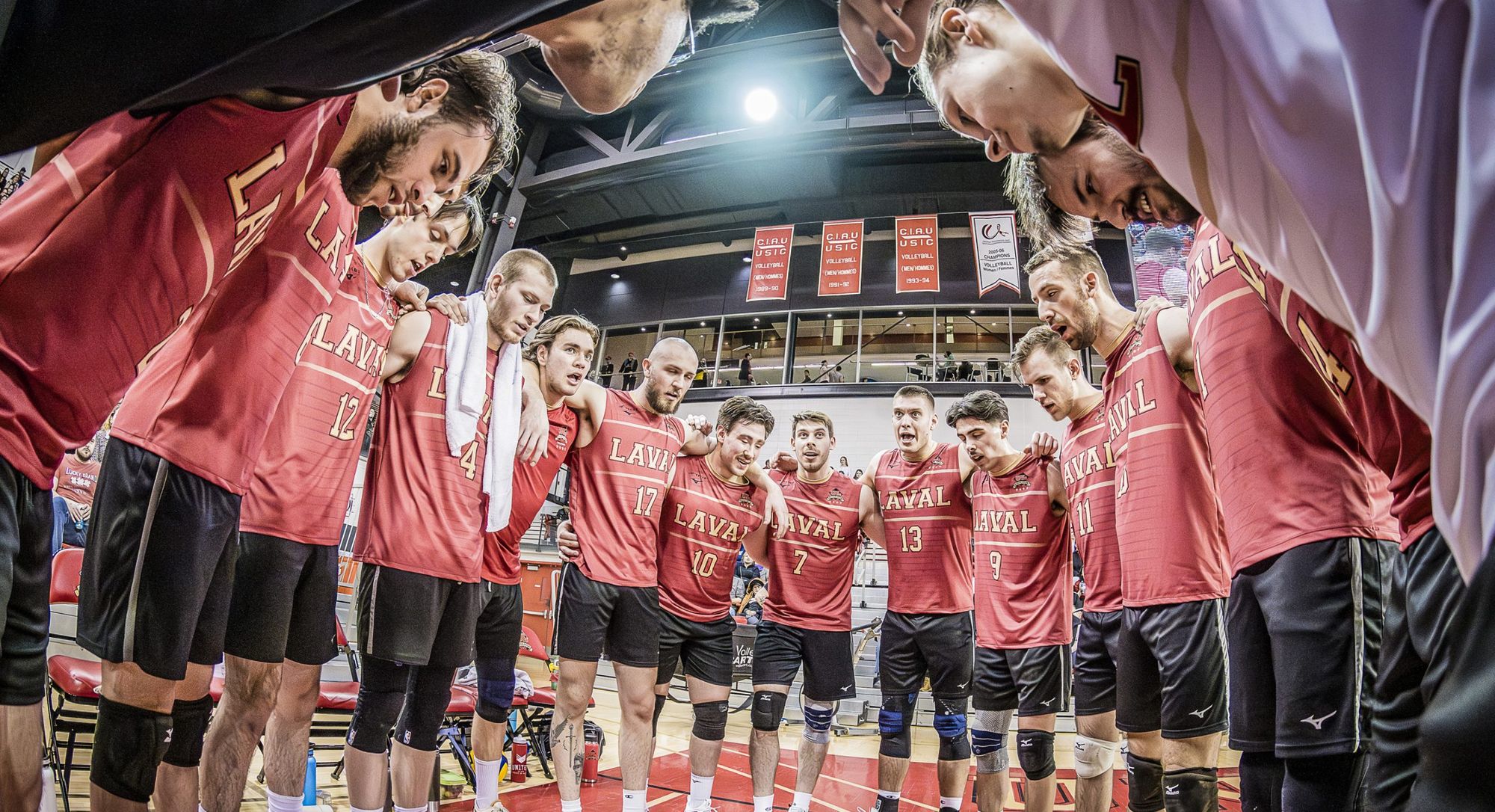 L’équipe masculine de volleyball Rouge et Or de l'Université Laval.
