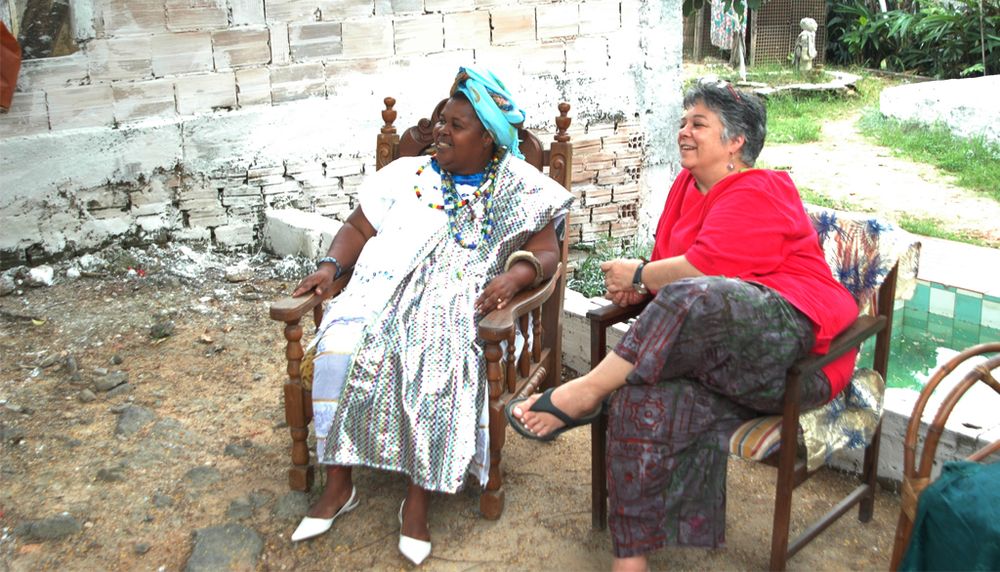 Francine Saillant en compagnie de la militante Ialorixa Torody de Ogum à Rio de Janeiro, en 2009.
