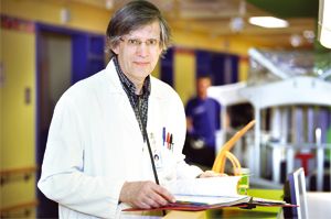 <p>Jean Labbé, professeur à la Faculté de médecine: «Il doit être difficile pour un médecin circoncis d'accepter le fait qu'il a été opéré sans raison valable.»</p>
