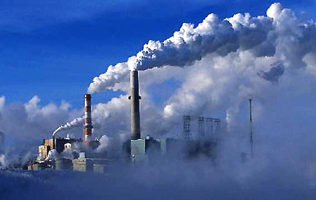 En théorie, le CO2 produit par les industries pourrait être converti en méthanol pour alimenter les moteurs d'automobiles. Avant d'en arriver là, il faudra toutefois améliorer la rentabilité économique du procédé.