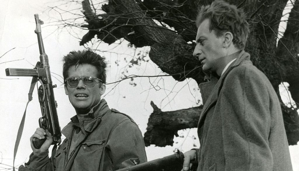 Inspirée des péripéties d'un roman de Jerzy Andrzejewski paru en 1948, l'action du film polonais Ashes & Diamonds, réalisé par Andrzej Wajda en 1958, se passe à la fin de la Seconde Guerre mondiale.