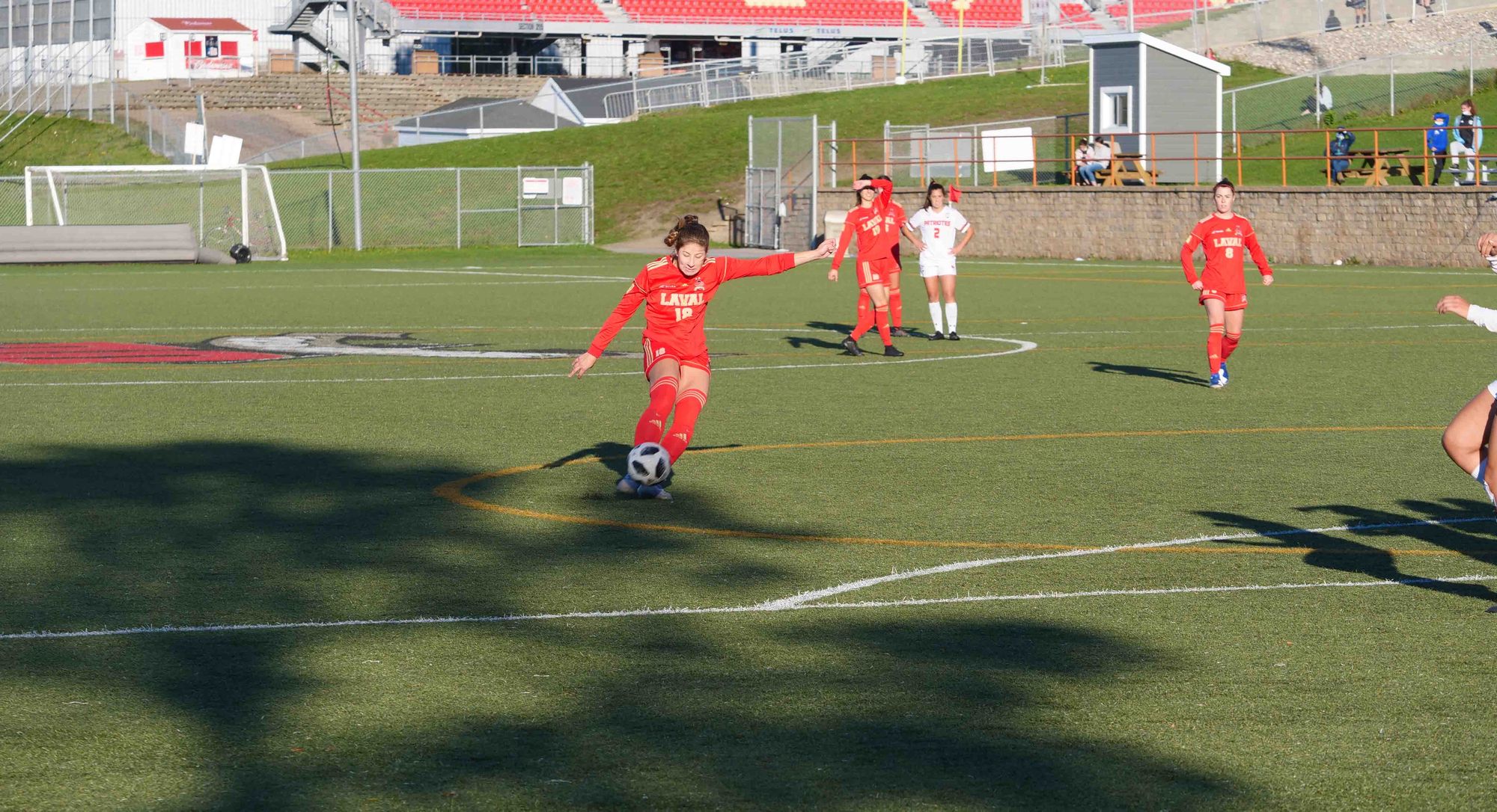 L’équipe féminine de soccer Rouge et Or, de l'Université Laval