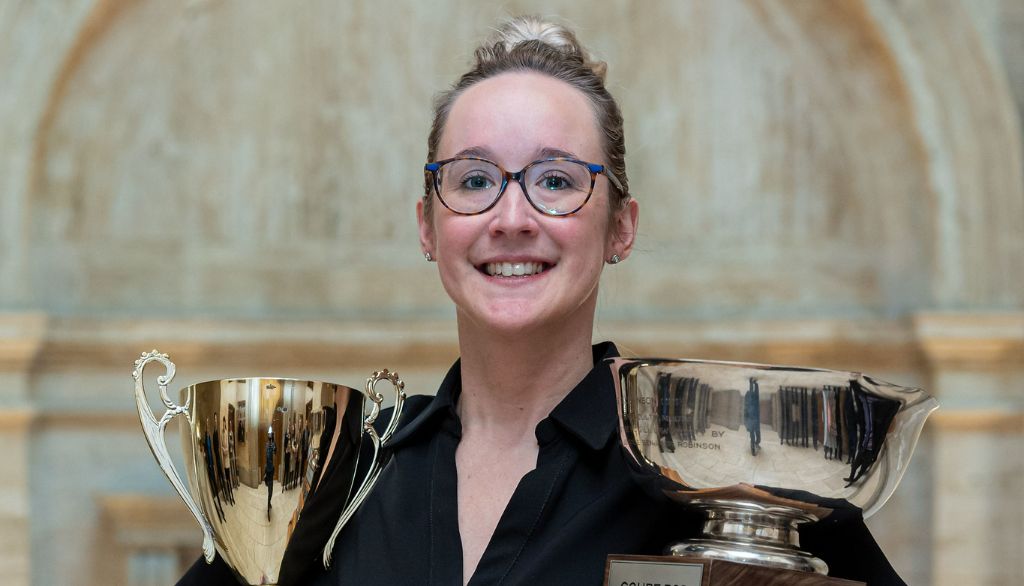 <p>Lidia Côté a été doublement couronnée, en remportant aussi le titre du meilleur tandem de la partie intimée avec Fabrice Turgeon, lors des joutes préliminaires.</p>