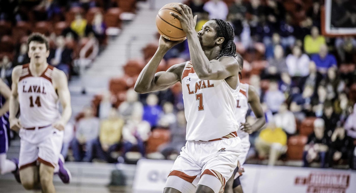 Saydou Sall, du club de basketball Rouge et Or.
