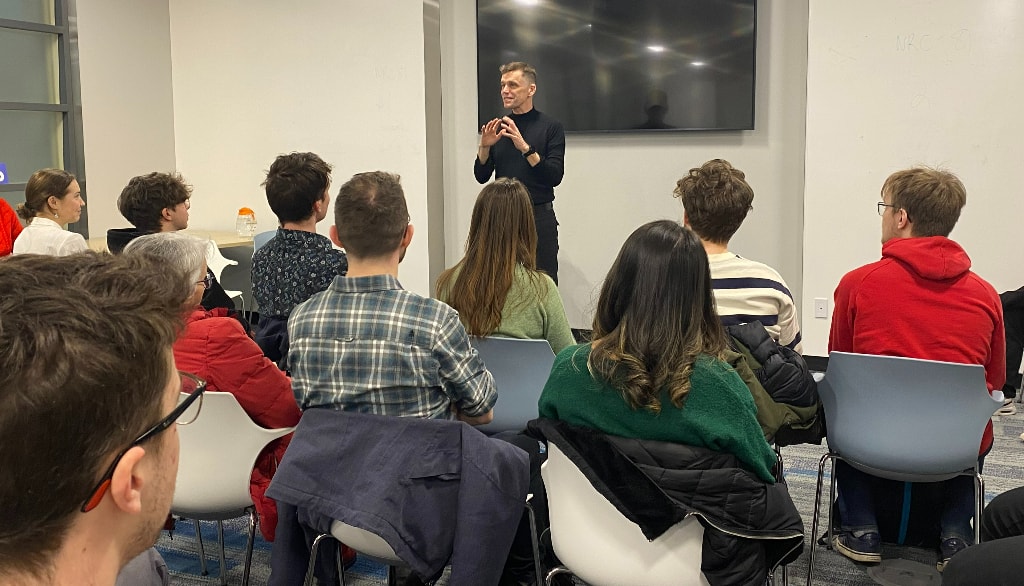 Le maire Bruno Marchand, au pavillon J.-A.-DeSève, le 26 janvier