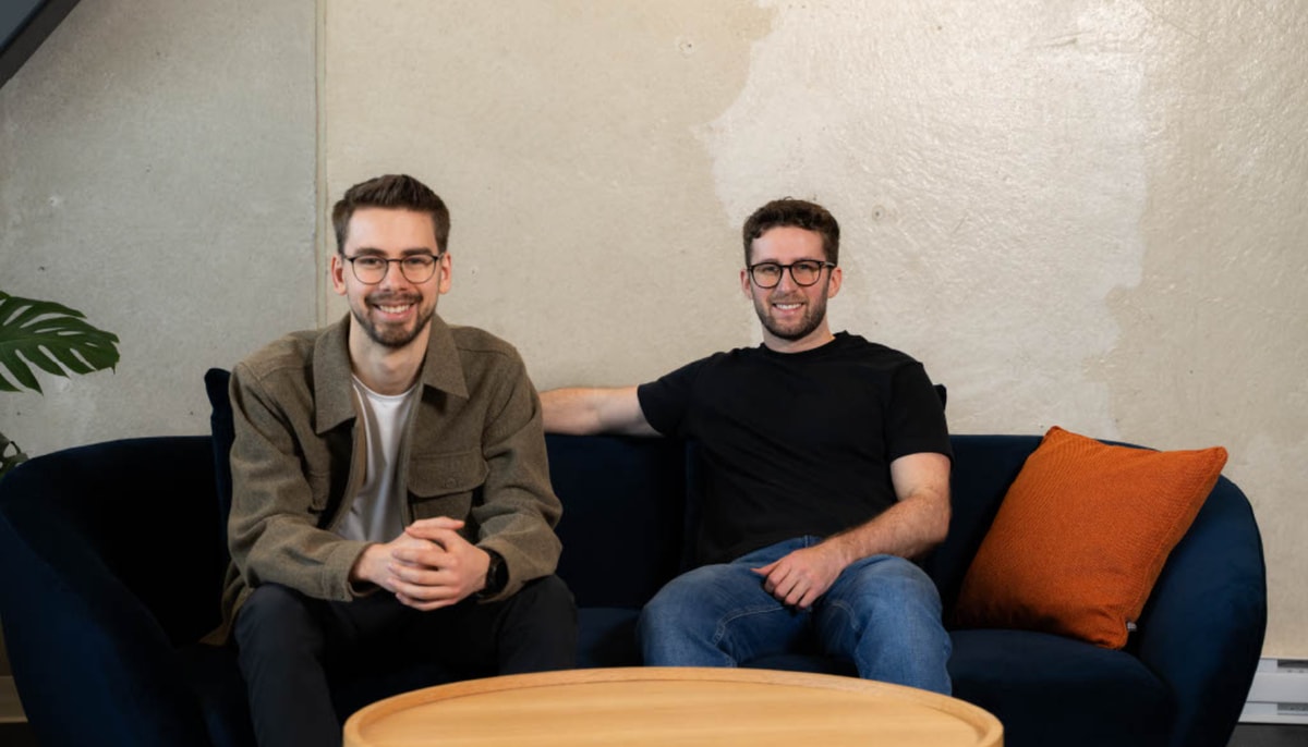 Les cofondateurs de Plazza (de gauche à droite), Christophe Duchesne (directeur produit) et Charles Giroux (président)