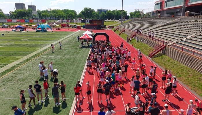 Sur la piste d’athlétisme extérieure du stade TELUS-Université Laval, 2910 kilomètres ont été parcourus le 5 juillet.