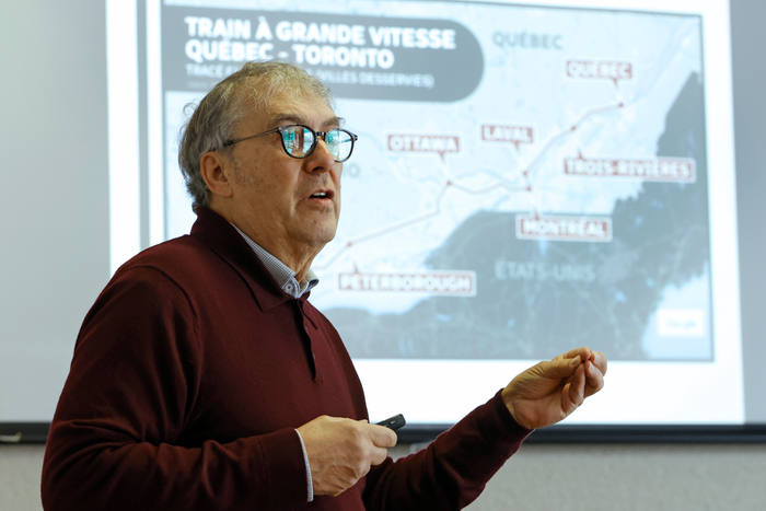 Le professeur Jean Mercier, le 21 janvier à la conférence-midi du CRAD