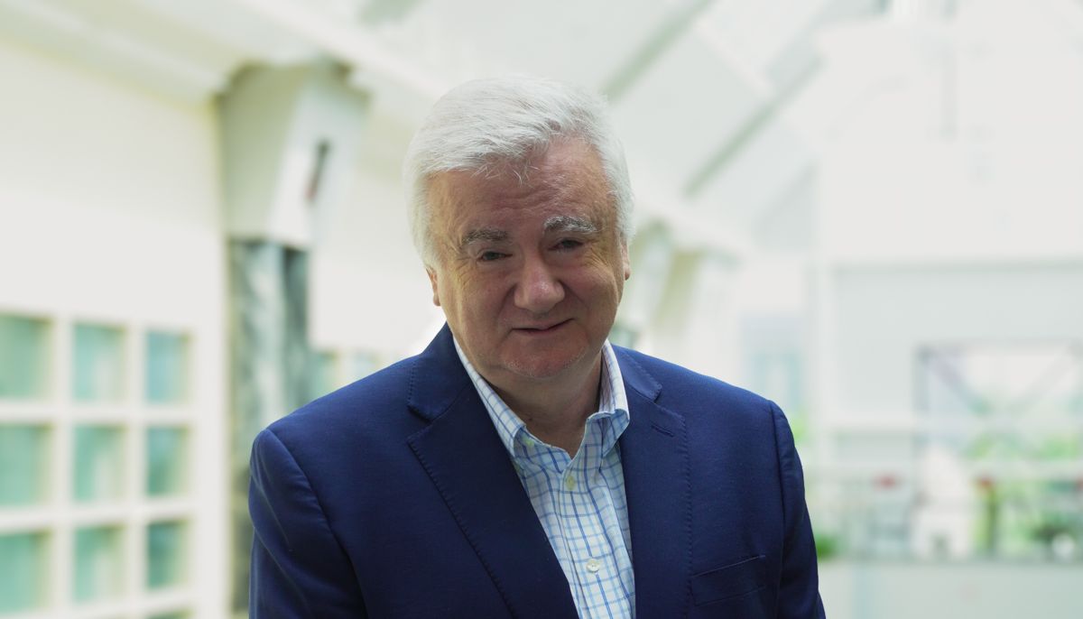 Le professeur du Département des relations industrielles Anthony Morven Gould est à la tête de la revue depuis 2018. En septembre 2025, il cédera son siège au professeur Mathieu Dupuis, du même département.