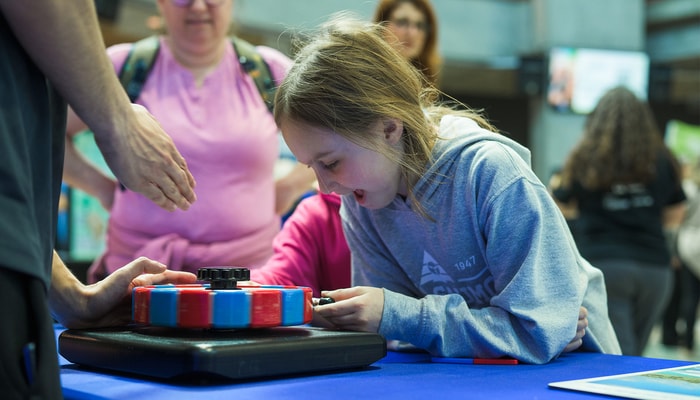 Ouvertes au public, les finales québécoises de la Super Expo-sciences Hydro-Québec attirent chaque année entre 3000 et 4000 personnes.