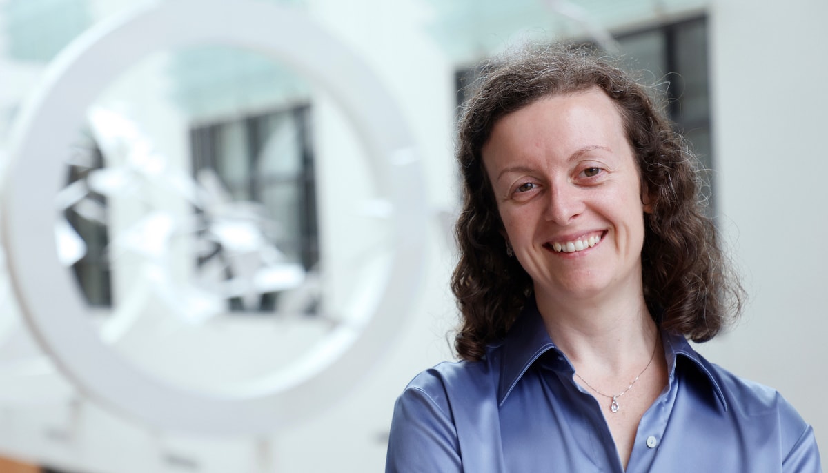 La professeure Cremona veut rapprocher le domaine de la statistique et celui de l'informatique pour faire parler les données complexes en sciences biomédicales et en sciences sociales.