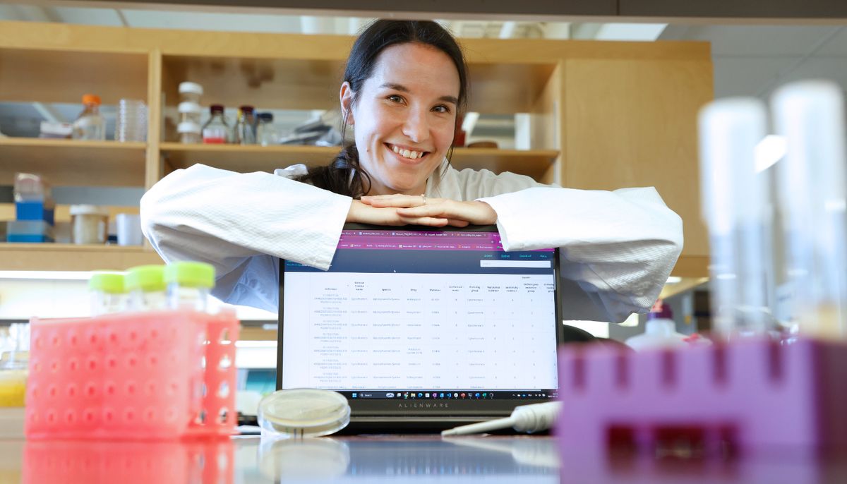 Camille Bédard, doctorante en biologie, a coordonné la création de FungAMR.