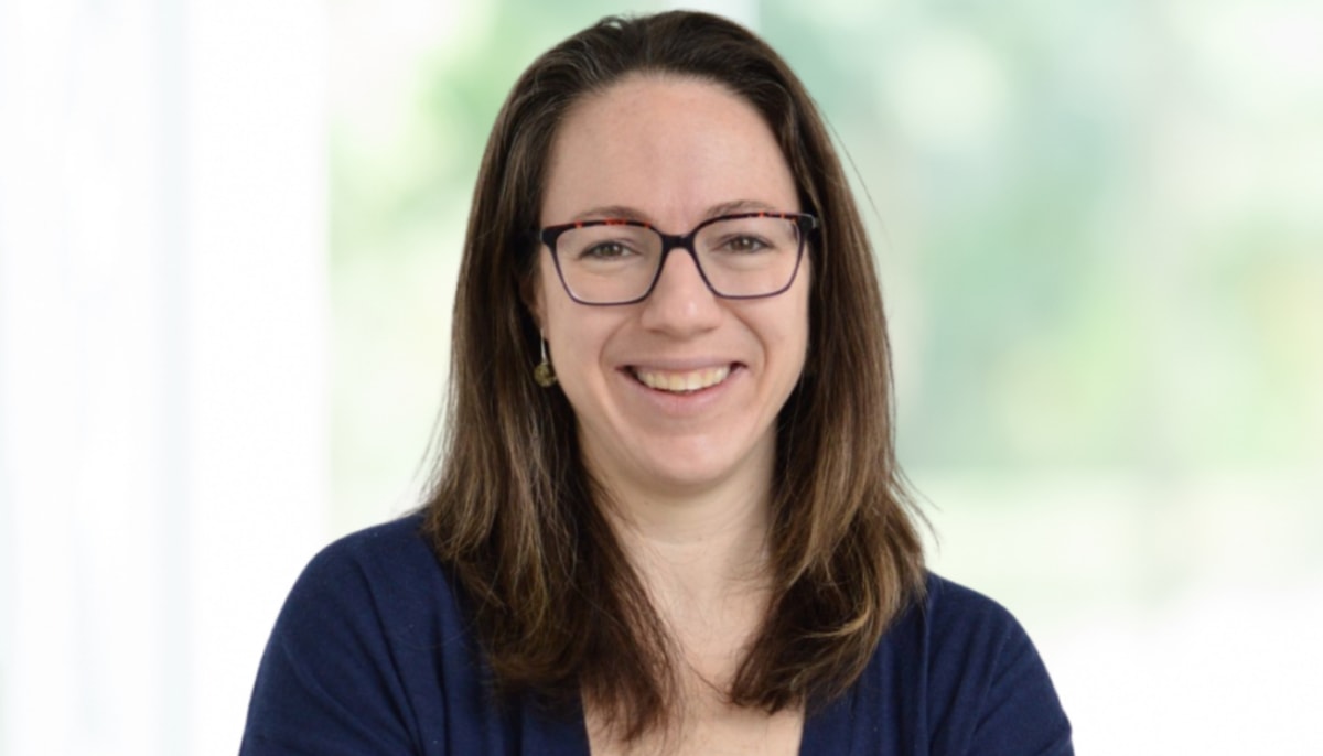 Amélie Fradet-Turcotte, professeure au Département de biologie moléculaire, biochimie médicale et pathologie de la Faculté de médecine