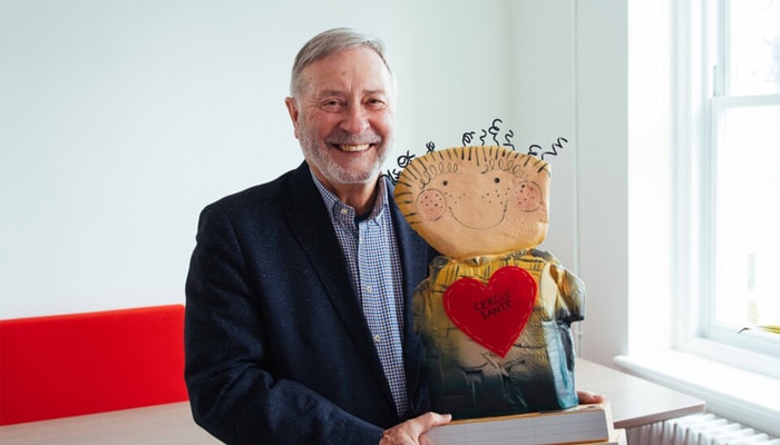 De 2017 à 2022, Rénald Bergeron a agi à titre de vice-recteur aux affaires externes, internationales et à la santé de l'Université. En 2022 (photo), il a reçu un prix Coup de cœur de Centraide, un Ti-Ben. Ce prix souligne l'apport exceptionnel d'une personne, d'une équipe ou d'une organisation à la campagne de collecte de dons de l'organisme.