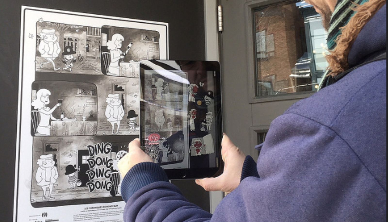 Les chroniques de Montcalm prenait la forme de 8 panneaux qui racontaient une histoire scénarisée par Francis Desharnais et dessinée par Bach et Julien Dallaire-Charest. Il suffisait d'utiliser son téléphone cellulaire ou sa tablette pour faire apparaître de nouvelles illustrations.