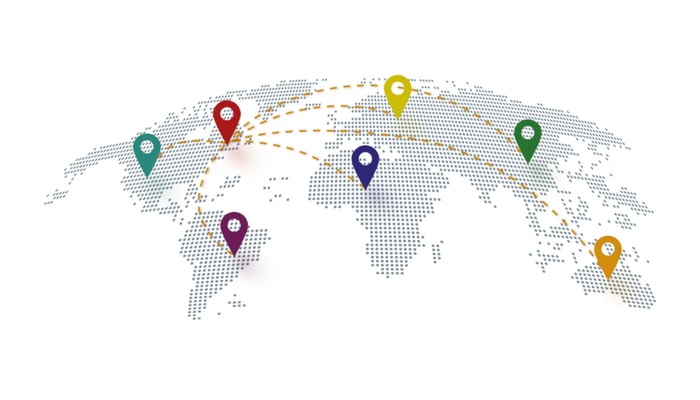 Ces bourses sont attribuées sur la base de l’excellence scolaire ou de l’engagement citoyen.