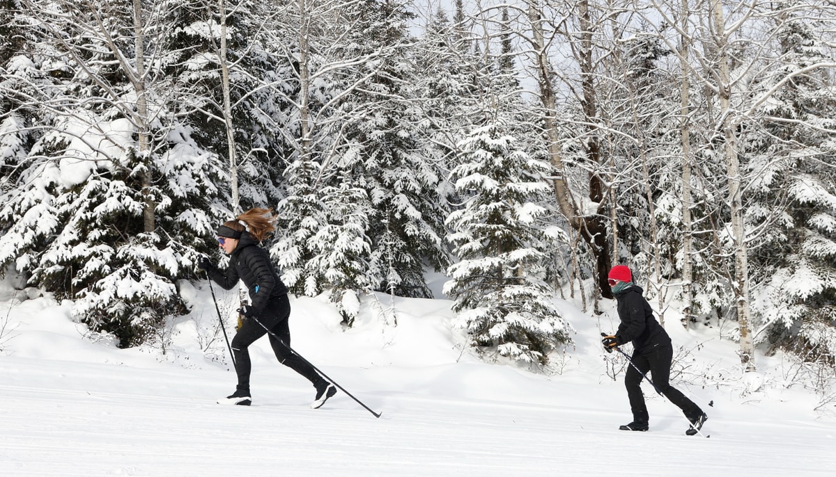 La saison hâtive de ski à la Forêt Montmorency se poursuivra jusqu'au début janvier.