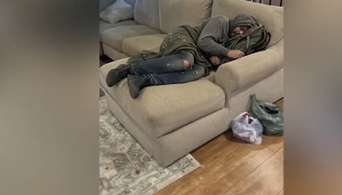 La tendance « AI Homeless Man Prank » pose des enjeux éthiques sur l'utilisation de l'IA.