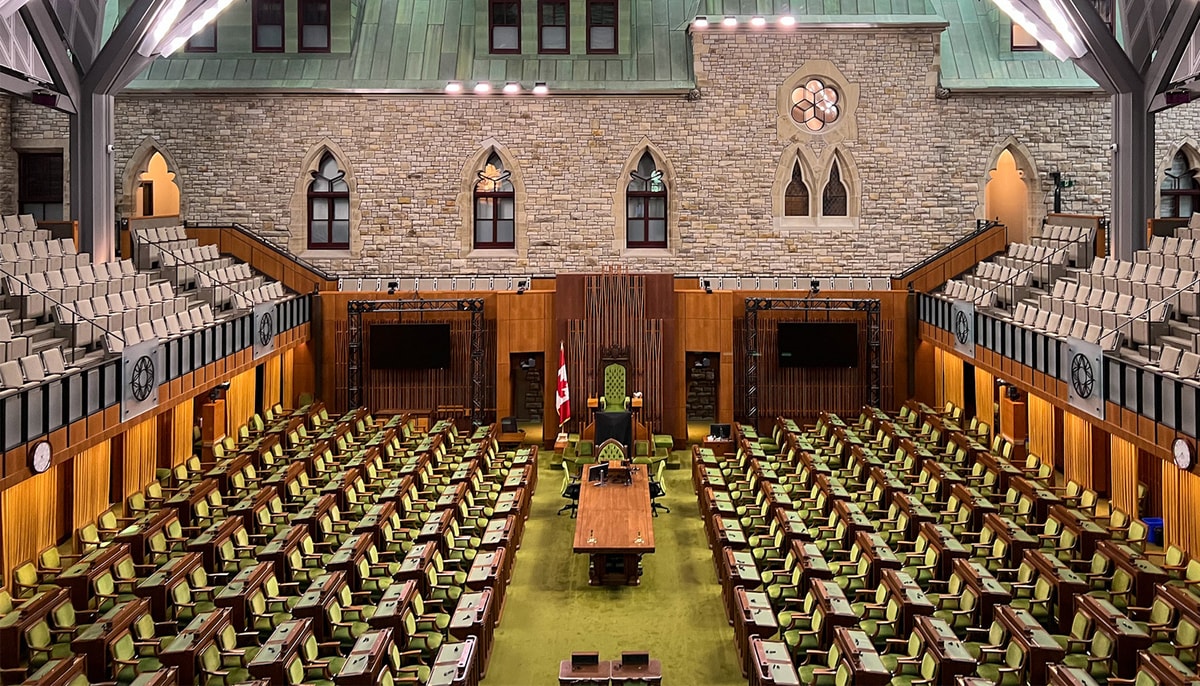 La Chambre des Communes, dans l'édifice de l'Ouest sur la colline parlementaire